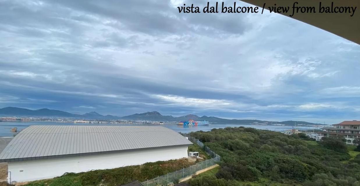 Marina Seaview Lägenhet Olbia Exteriör bild
